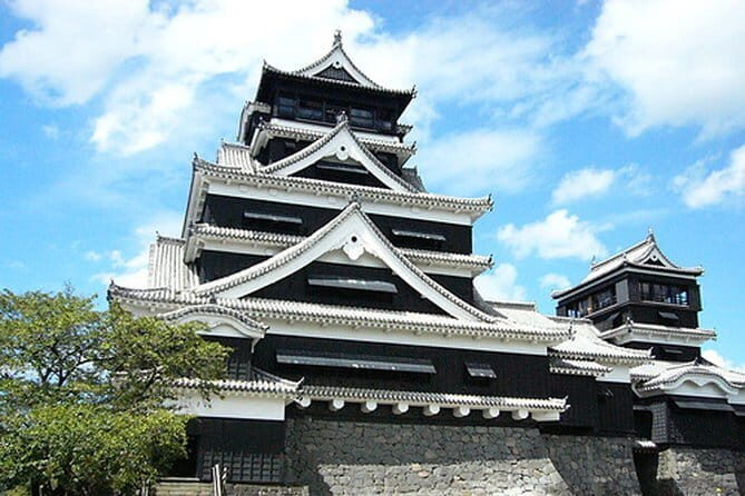 Mt. Aso and Takachiho Gorge 1 Day Highlights Tour From Kumamoto - What the Reviews Say
