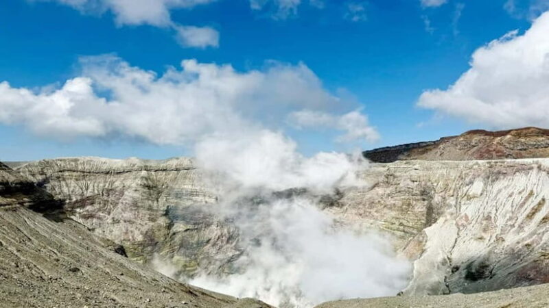 Mt. Aso & Takachiho Gorge Tour with Optional Boat Ride - Who Should Consider This Tour?