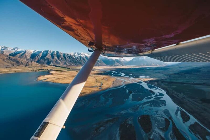 Mt Cook: 55-Minute Scenic Flight in Helicopter or Ski Plane - The Guide and Commentary