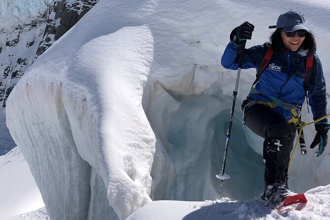 Mt Cook Small Group Tour & Heli Hike Combo from Queenstown - Returning via High Country Salmon and Jackson Orchards