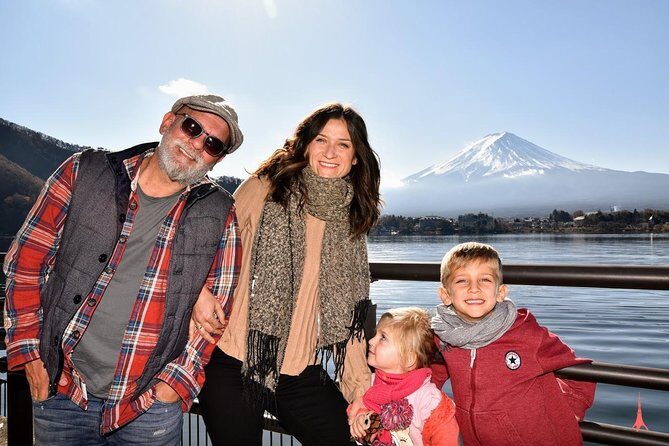 Mt Fuji day trip from Tokyo by car with photographer guide - A Deep Dive into the Experience