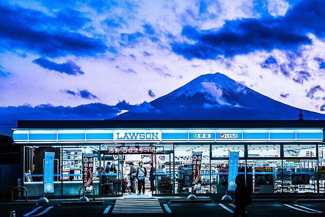Mt Fuji Twin Lakes Maple Festival Night Lights Tour - The Sum Up