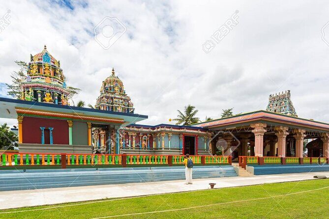 Mud Pools, Hindu Temple, Sleeping Giants Gardens, shopping, markets & Lunch - FAQ