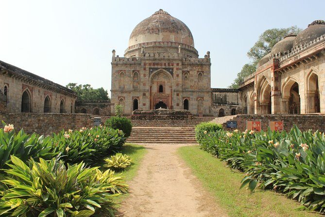 Mughal Heritage Tour Including Lodhi Garden, Humayun Tomb and Akshardham Temple - The Sum Up