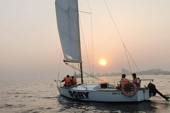 Mumbai Bay Breeze Sail on a Compact Yacht Experience - Price, Duration, and Value