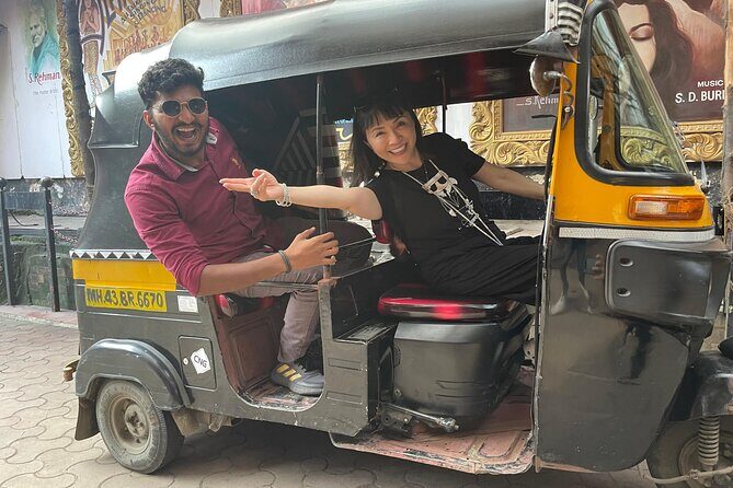 Mumbai Bollywood Tour + Live Dance + Live Shooting + Singing - What is the Mumbai Bollywood Tour?