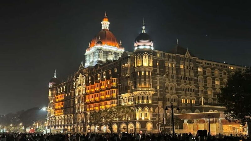 Mumbai By Night: Lights & Luminance - An In-Depth Look at What the Tour Offers