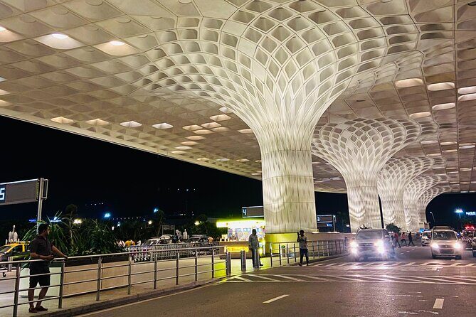 Mumbai City Sightseeing Guided Tour on a Bicycle - Key Points
