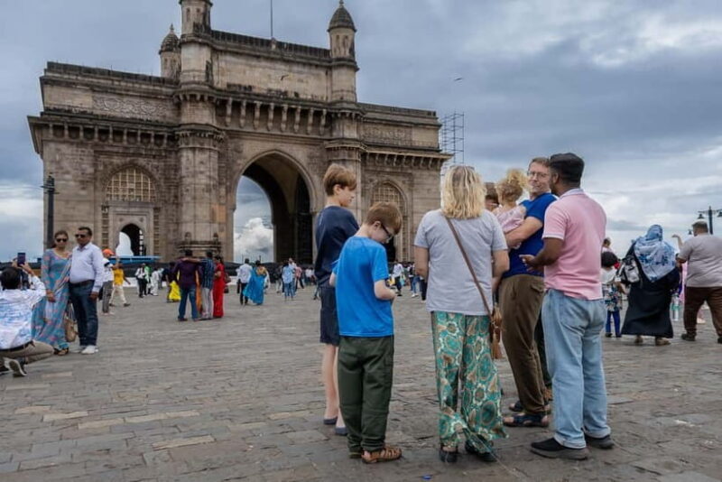Mumbai: City & Slum Full-Day Exploration - Starting Point: Gateway of India and Beyond