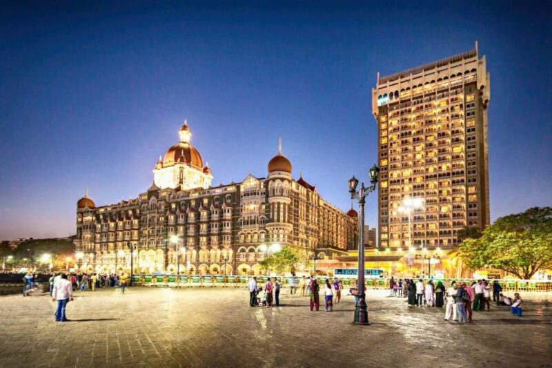 Mumbai: City Tour, Elephanta Caves, Dharavi Slum W/Options - Key Points