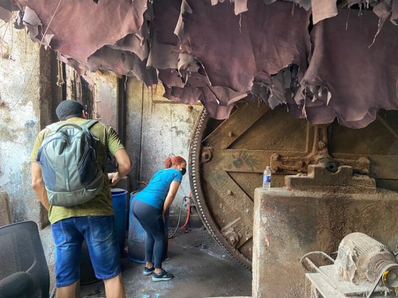 Mumbai: Dharavi Slum Walking Tour by First Female Tour Guide - A Genuine Look at Dharavi: What’s on the Itinerary?