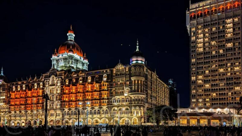 Mumbai: Evening City Tour with Dinner for Cruise Passengers - Transportation & Group Size