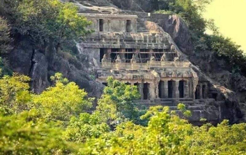 Mumbai: Full-Day Guided City Tour with Elephanta Caves - Who Should Consider This Tour?