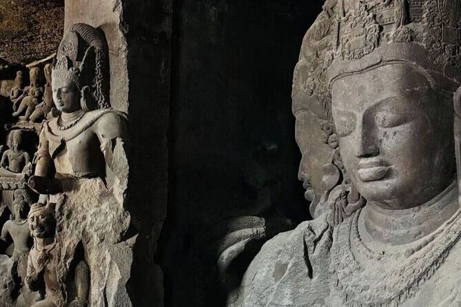 Mumbai Heritage Walk and Elephanta Caves Experience - The Ferry Ride: From City Streets to Island Serenity