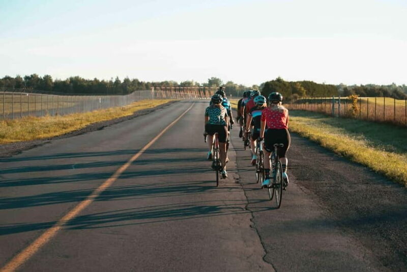 Mumbai: Night Cycling Adventure - Key Points