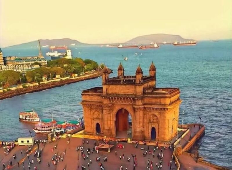 Mumbai Private Half Day Sightseeing including AC Vehicle - The Luxurious Taj Mahal Palace