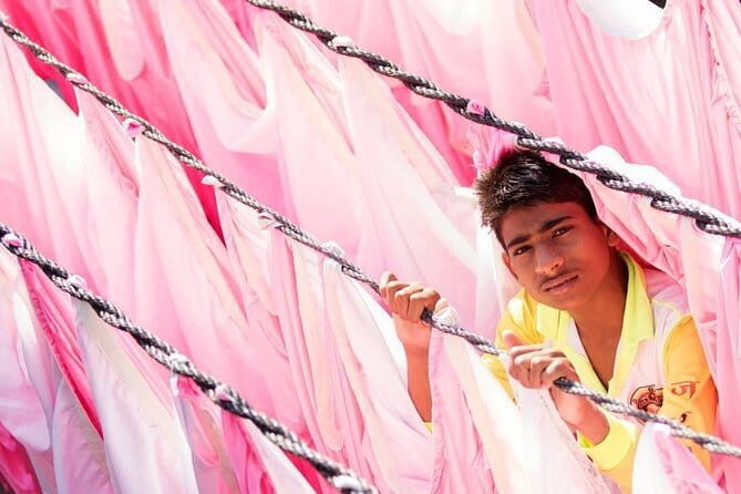 Mumbai Slum Dhobi Ghat and Train Ride Tour with a Local Guide - FAQ