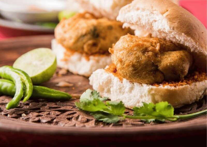 Mumbai Street Food Crawl (2 Hours Guided Food Tasting Tour) - Who Should Consider This Tour?