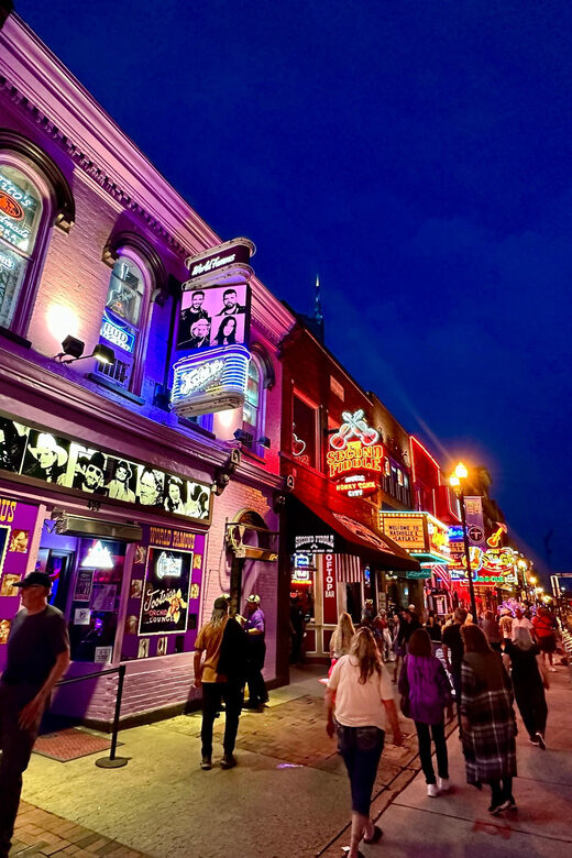 Murder on Music Row Country Music True Crime Ghost Tour - A Deep Dive into the Tours Components