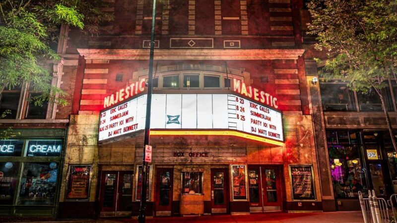 Murmurs of Mourning & Murder: Madison Ghost Tour - An Honest Look at the Madison Ghost Tour