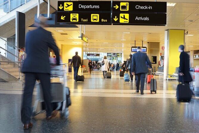Muscat: Airport Private Transfer to/from all Muscat Hotels - A Deep Dive into the Experience