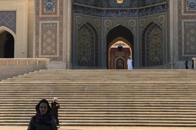 Muscat City Tour from Dubai with Free Visa & Omani Lunch - Analyzing the Value and Cost