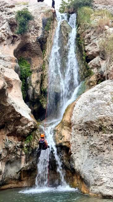 Muscat: Wadi Mibam Canyoneering Adventure with Rappelling - An Introduction to Wadi Mibam Canyoneering