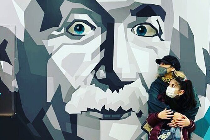 Museum of Illusions Montreal - 70+ Illusions to Explore - In-Depth Look at the Experience