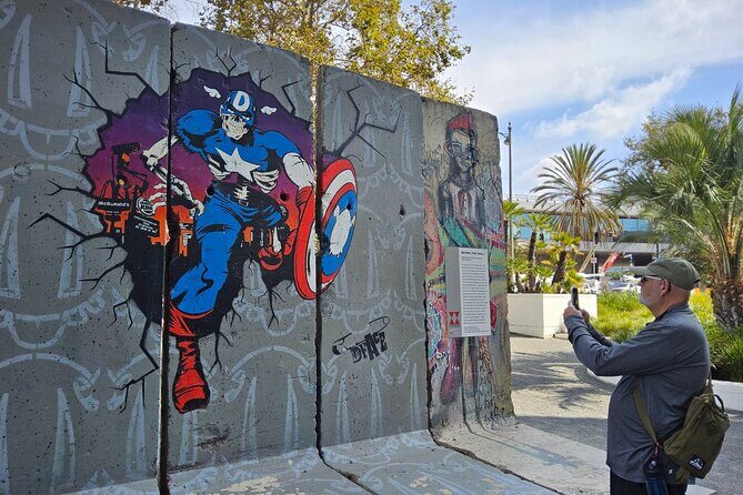 Museum Row Tour: The Fast & The Fossilized on Wilshire Blvd - Authentic Experiences and Hidden Gems
