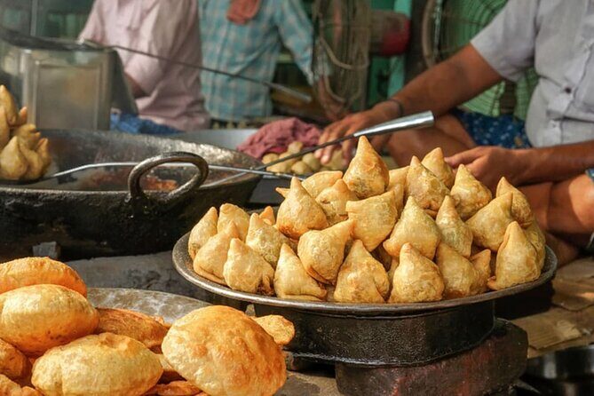 Musical Tour with Street Food Tour of Banaras - Authentic Experiences and Local Insights