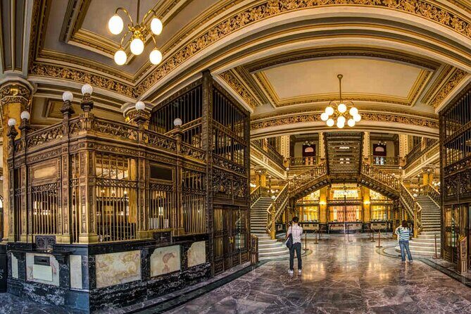 Must-see Buildings & Palaces of Mexico City - FAQs