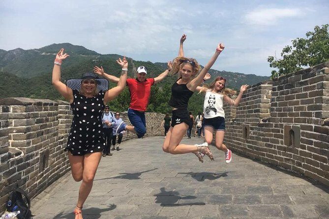 Mutianyu Great Wall Private Layover Guided Tour - Analyzing the Value