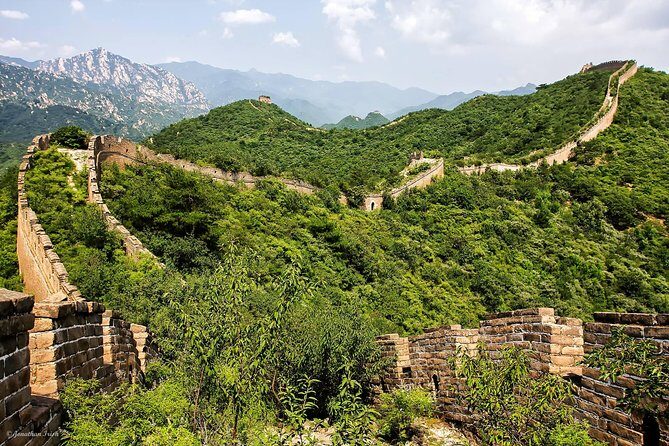 Mutianyu Great Wall Private Tour With an English Speaking Driver - An in-depth look at the Mutianyu Great Wall Private Tour