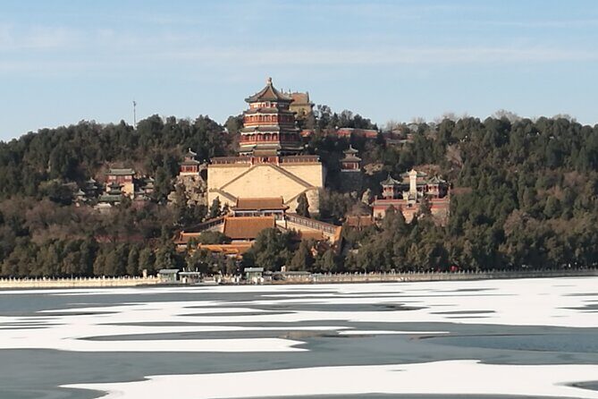 Mutianyu Great Wall & Summer Palace Private English Guided Tour - Exploring the Mutianyu Great Wall
