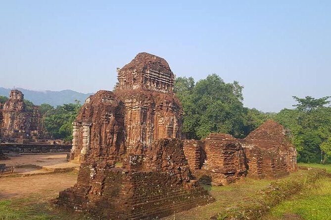 My Son Holyland , Hoi An Ancient City Tour With Night Market , Sampan Boat Ride - FAQ