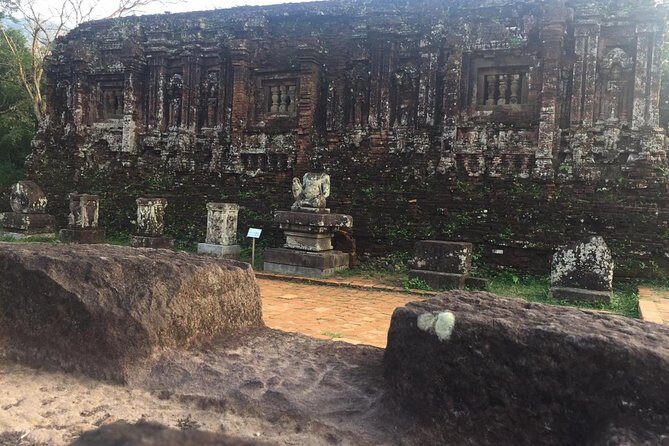 My Son Sanctuary Sunset with insider guide and BBQ boat trip - Who Will Love This Tour?