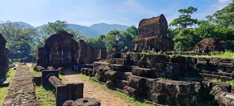 My Son sunset small group tour with boat trip - The Experience and Reviews