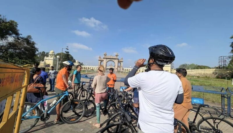 Mysore City Bike Tour Morning 3.5 Hours: Mysore By Cycle - Making Sense of the Mysore Bike Tour