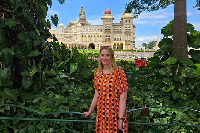 Mysore Full day Private Tour with Guide and Lunch from Bangalore - FAQs