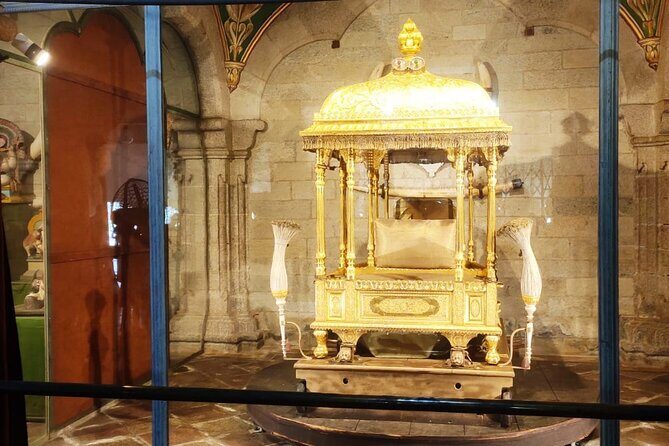Mysore Palace + Jaganmohana Art Gallery + Devaraja Market = Mysore Heritage Walk - Who Will Love This Tour?