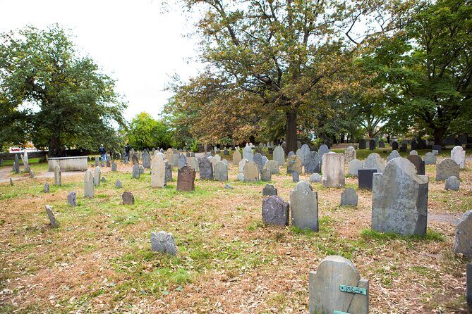 Mysteries and Murders of Salem Guided Night-Time Walking Tour - An In-Depth Look at the Tour Experience