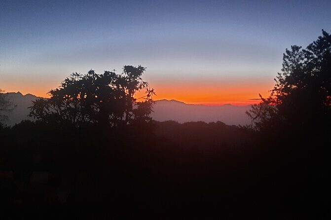 Nagarkot Sunrise and Bhaktapur Durbar Squar UNESCO Tour - Nagarkot View Tower: Sunrise and Himalayan Panorama