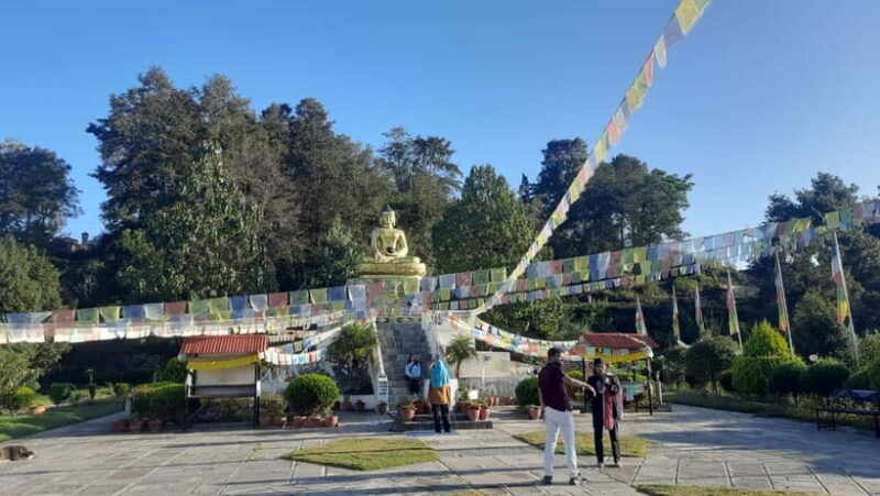 Nagarkot Sunrise & Day Hiking to Changu Narayan in Kathmandu - Breakfast and Relaxation in Nagarkot