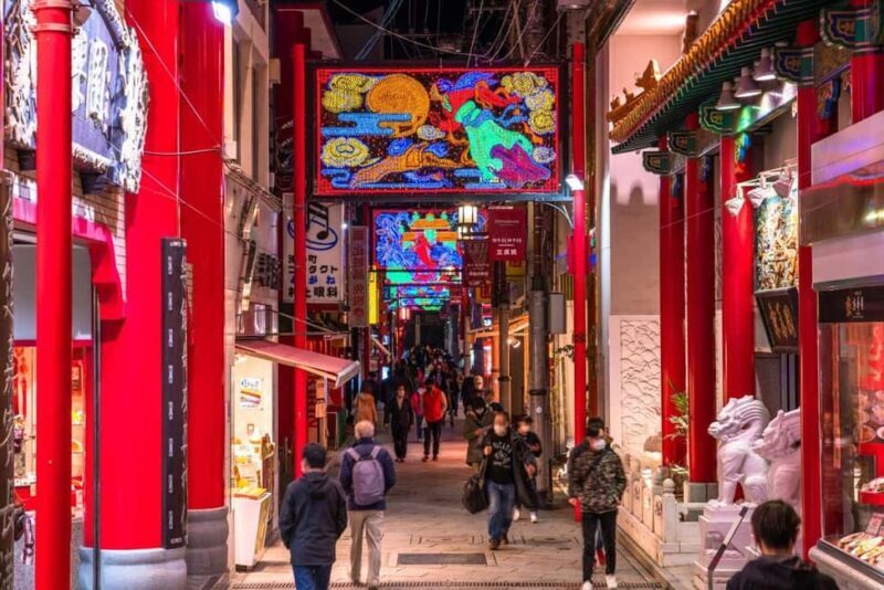 Nagasaki: Private Tour with Peace Park & Street Food - Key Points