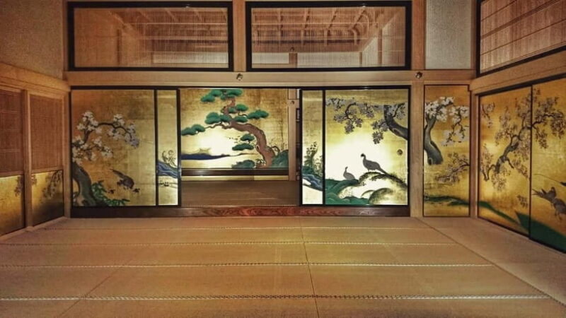 Nagoya: A City of Contrast - Key Points