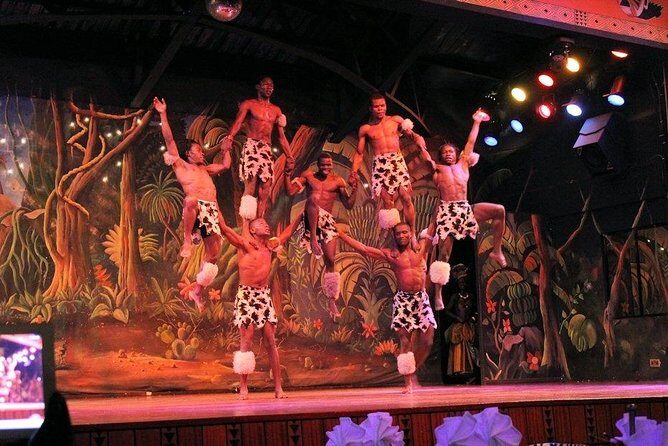 Nairobi Nightlife and Safari Park Hotel Dinner Experience - Key Points