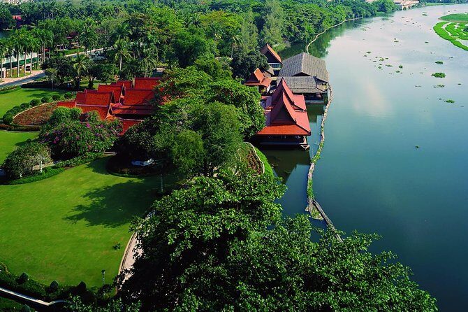 Nakhon Pathom City Tour from Bangkok (SHA Plus) - Analyzing the Value
