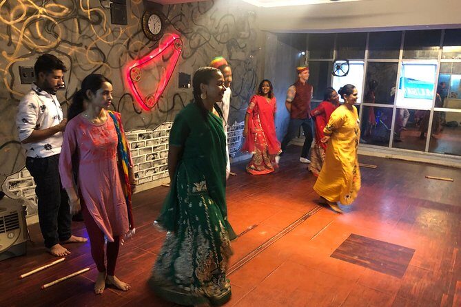 Namaste Bollywood | Dance Like a Bollywood Star - An Honest Look at the Bollywood Dance Experience