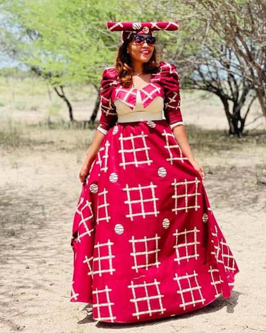 Namibia: Explore Africas largest canyon, dunes, salt pans - Sossusvlei and the Iconic Dunes