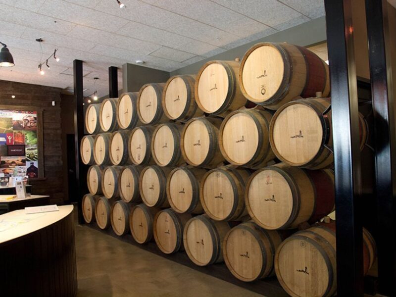 Napa Valley: Wine Tasting Tour by Open Air Trolley & Lunch - Who Will Love This Tour?